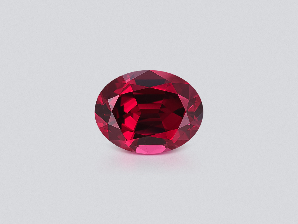 Rhodolite garnet oval cut 6.60 carats, Madagascar Image №1
