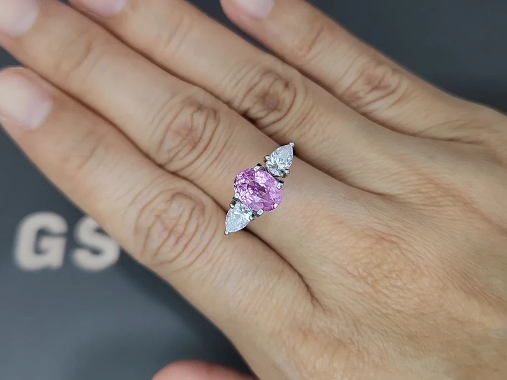Unbeheizter rosa saphir im ovalschliff 2,05 karat, Sri Lanka Image №5