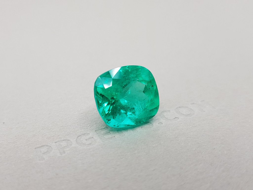 Unique large Colombian emerald 10.79 ct, GRS (Insignificant) Image №2