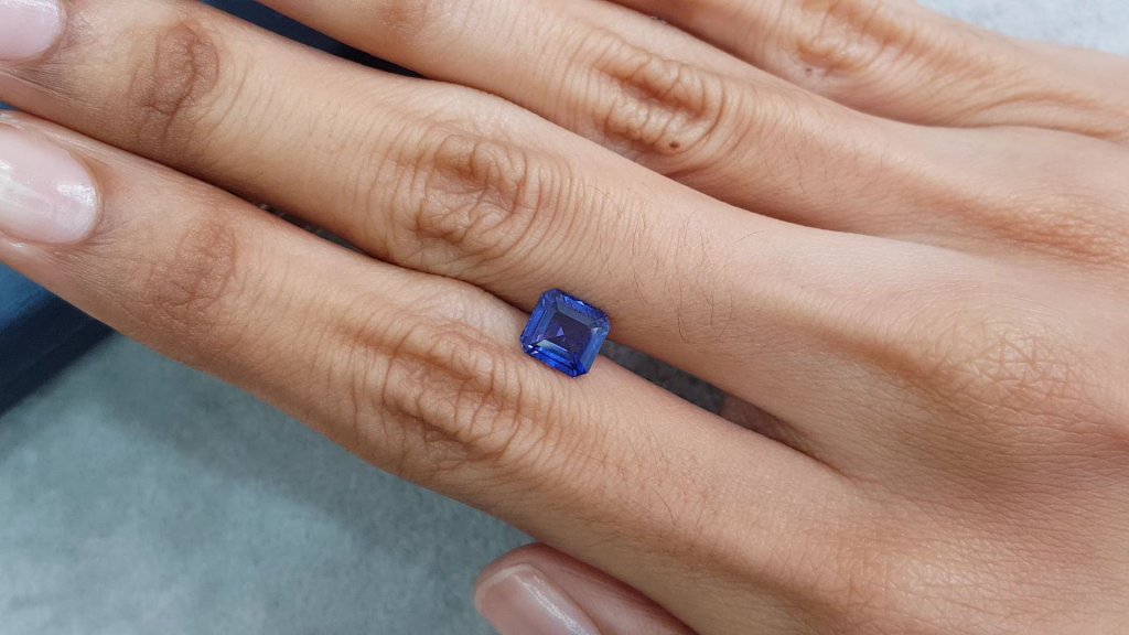 Blue unheated asscher cut sapphire 2.09 carats, Sri Lanka Image №2