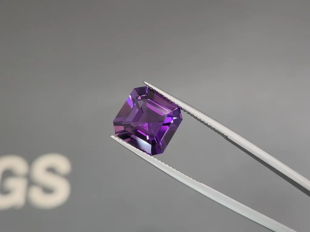 Grande améthyste taille Asscher 7,12 carats, Sri Lanka Image №3