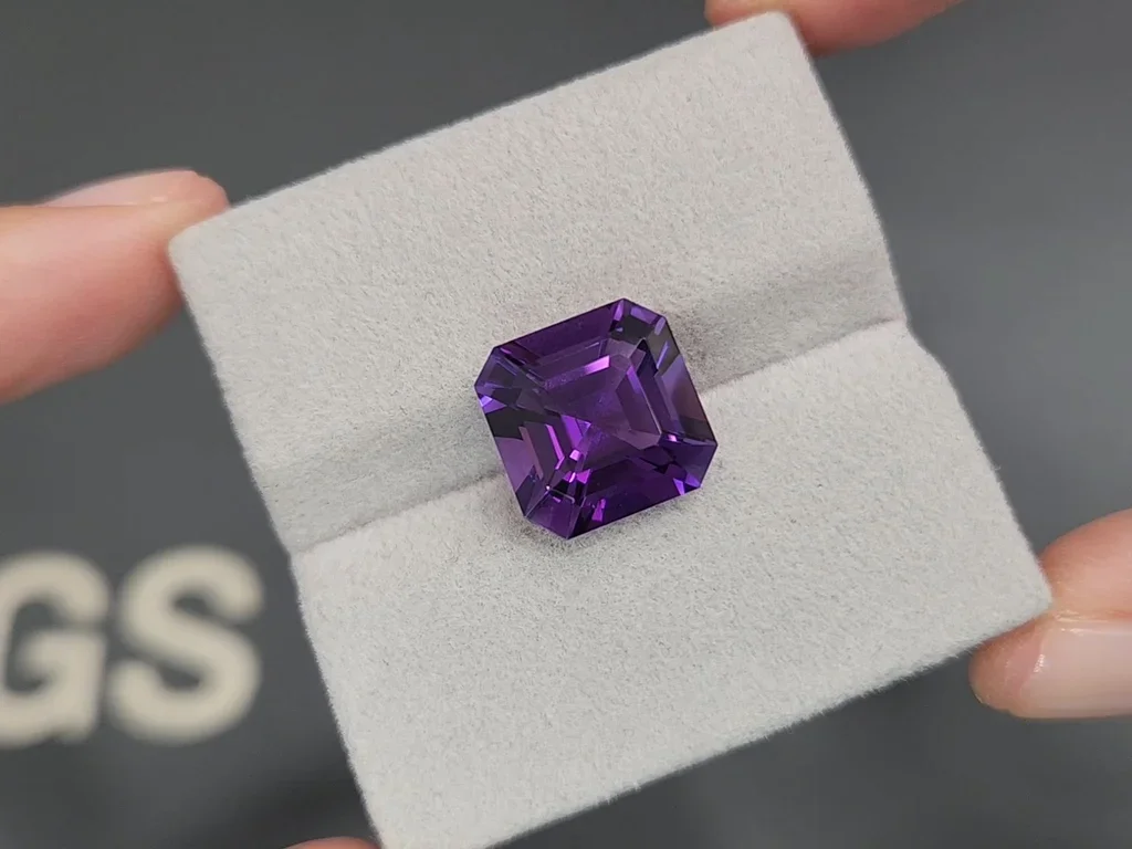 Großer Amethyst im Asscher-Schliff, 7,12 Karat, Sri Lanka Image №4