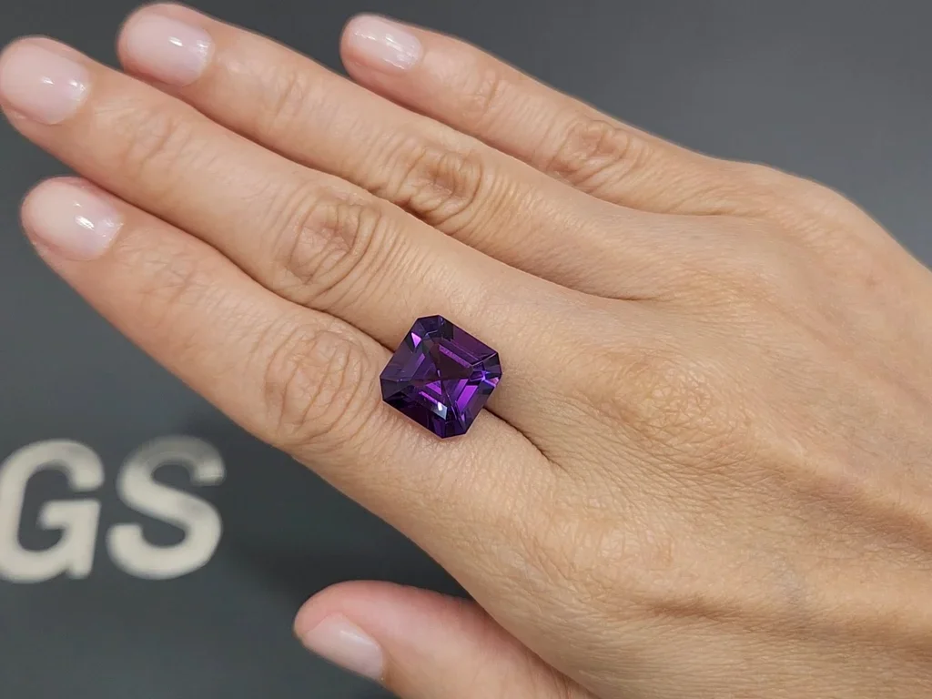 Großer Amethyst im Asscher-Schliff, 7,12 Karat, Sri Lanka Image №2