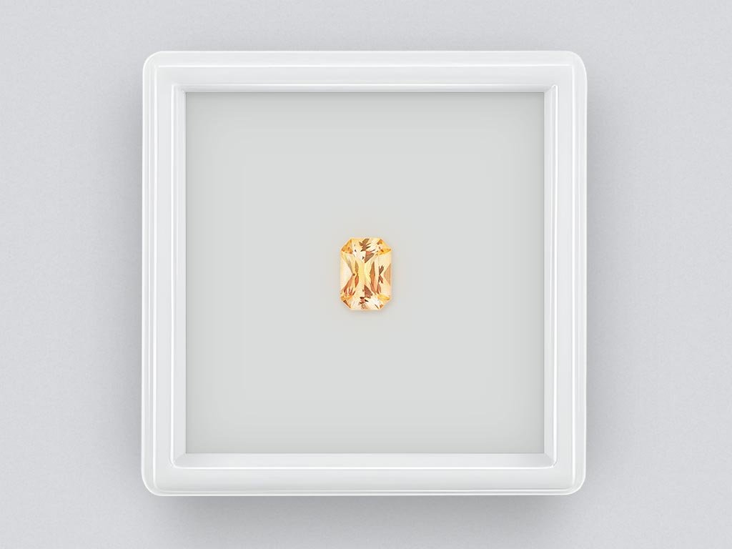 Yellow radiant cut sapphire 1.02 carats, Madagascar Image №1