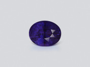 Saphir violet taille ovale de 7,20 carats, Sri Lanka