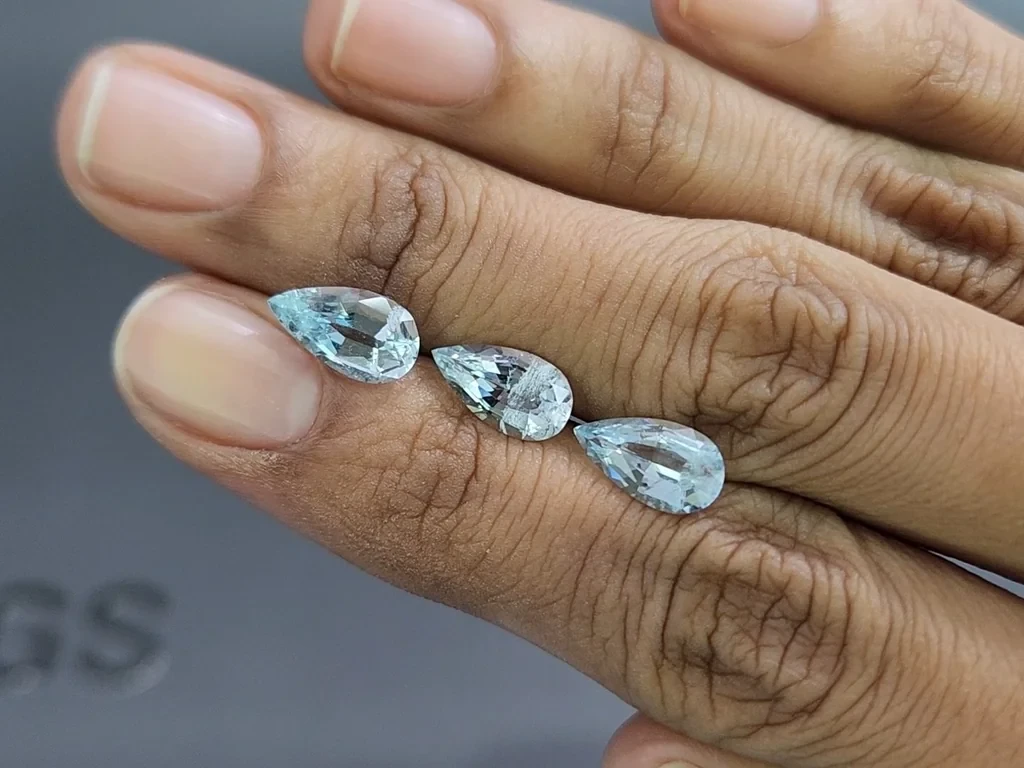 Ensemble aigues-marines taille poire, 3,78 carats, Madagascar Image №2