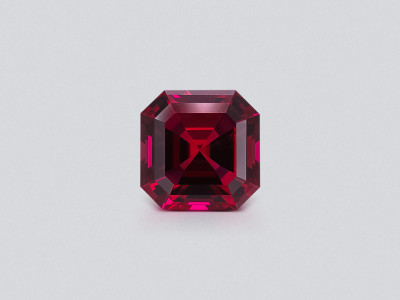 Rhodolite garnet radiant cut 5.79 carats, Madagascar photo