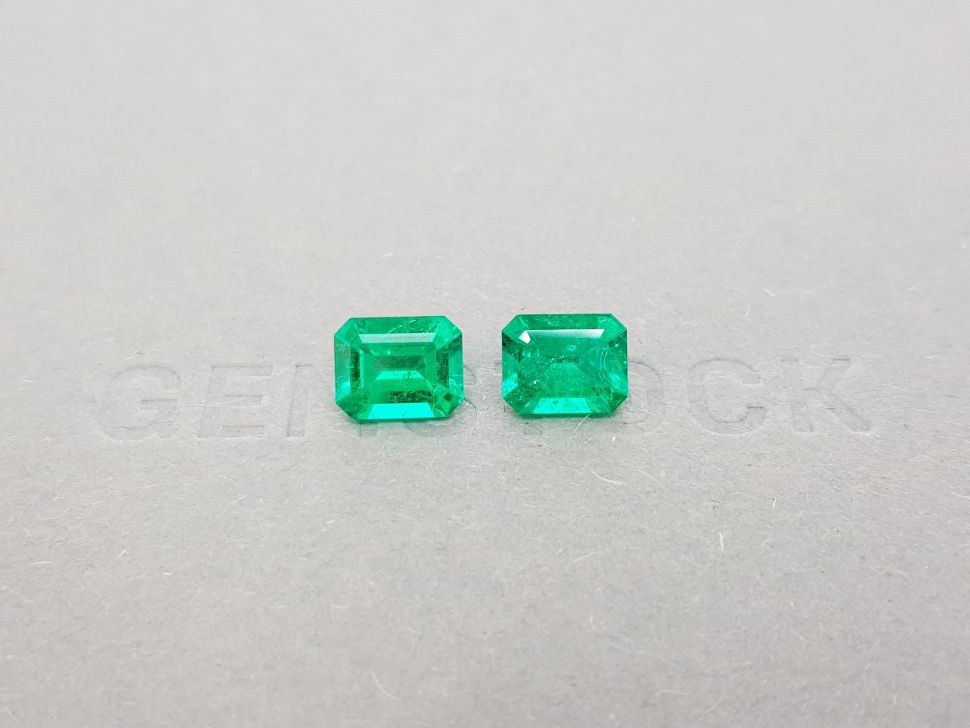 Pair of octagon-cut emeralds 3.00 ct, Colombia Image №1