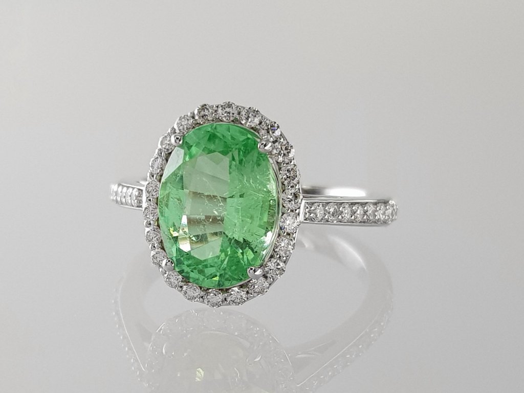 Ring with neon green Paraiba 2.79 ct and diamonds in 18K white gold Image №3
