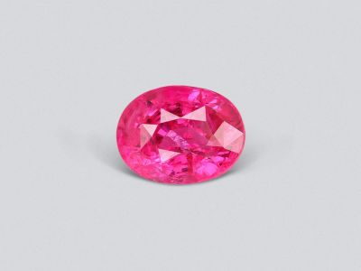 Neon pink Mahenge spinel in oval cut 6.06 ct, Tanzania photo