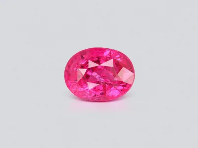 Neon pink Mahenge spinel in oval cut 6.06 ct, Tanzania photo