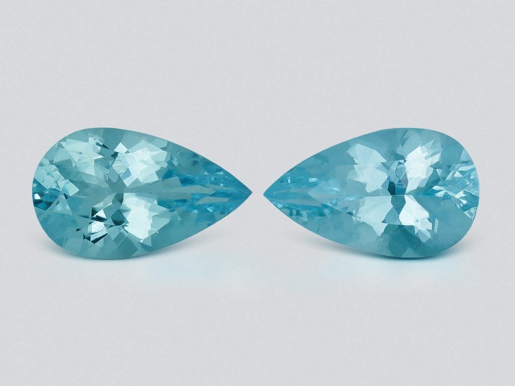 Pair of aquamarines in pear cut  2.60 carats, Madagascar  Image №1