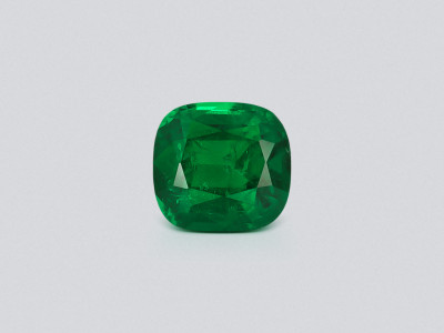 Émeraude vert vif taille coussin 1,84 carats, Pakistan photo