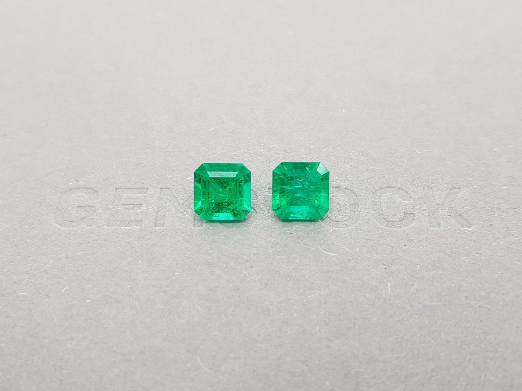 Pair of Colombian octagon emeralds 2.58 ct Image №1