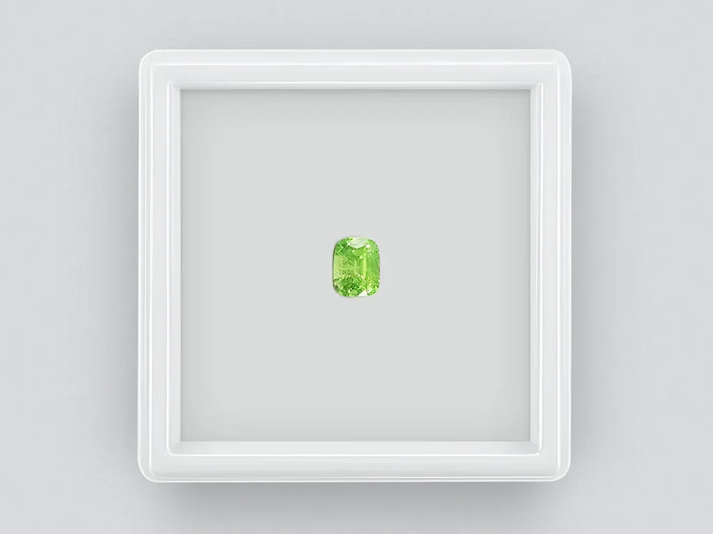  Light green tsavorite garnet in cushion cut 1.36 ct, Africa  Image №1