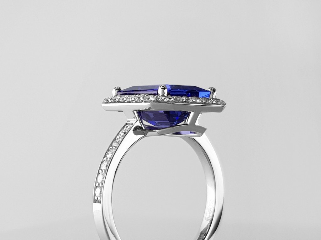 Ring with Royal blue color tanzanite 4.35 ct and diamonds in 18K white gold Image №4