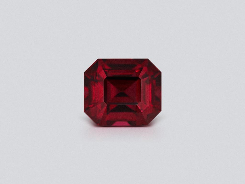 Rhodolite garnet octagon cut  6.29 carats, Tanzania Image №1