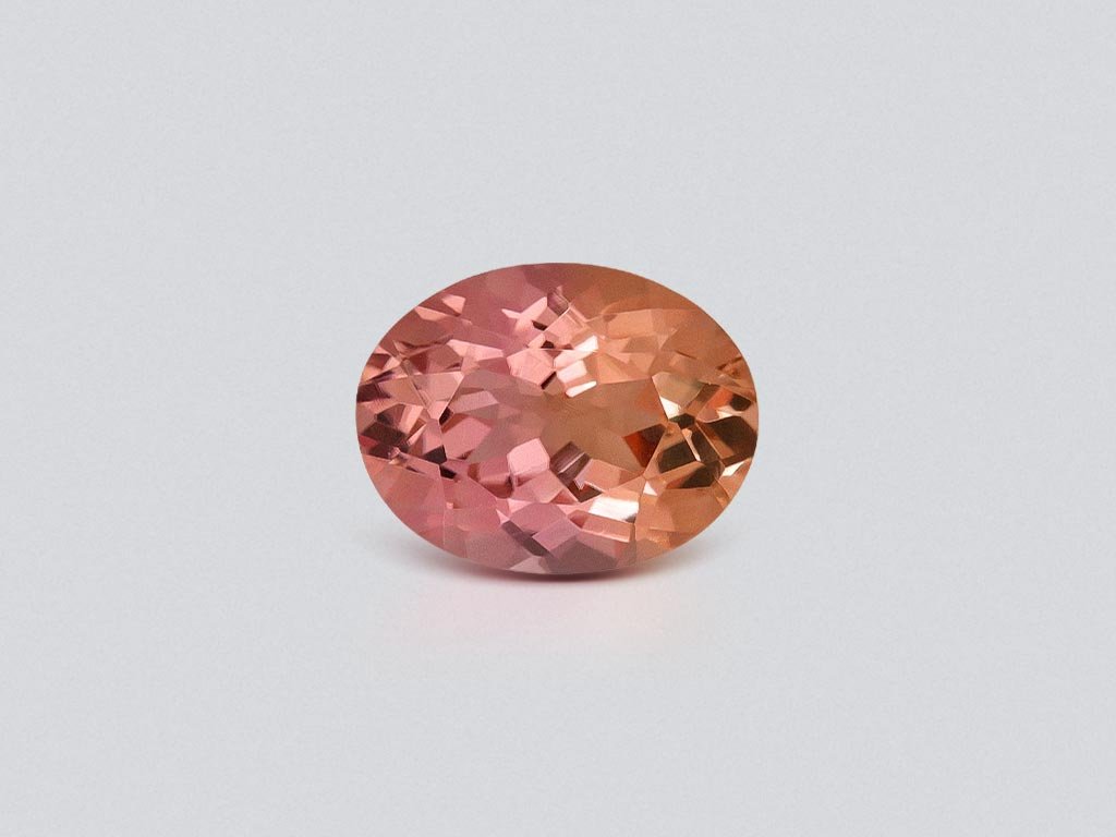 Turmalina naranja rosada de talla ovalada de 1,89 ct, África Image №1