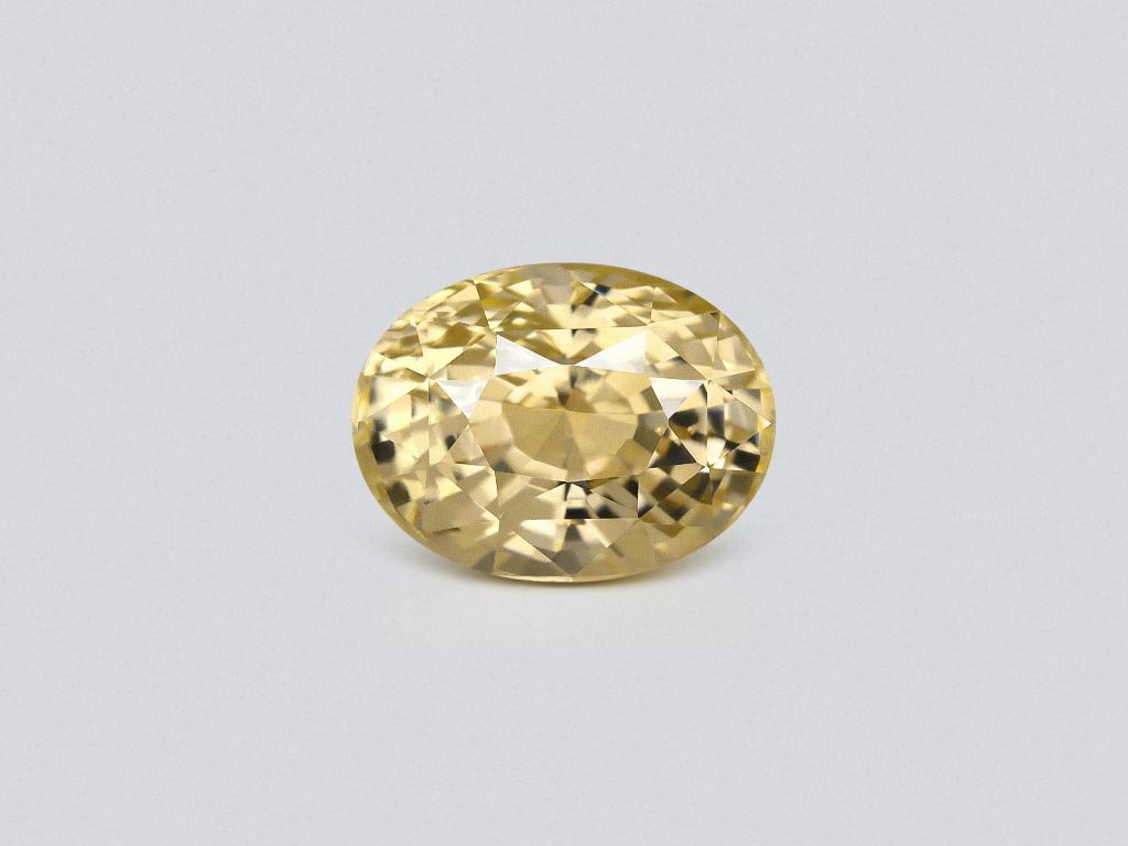 Unheated Pastel Yellow sapphire in oval cut 3.08 carats, Sri Lanka Image №1
