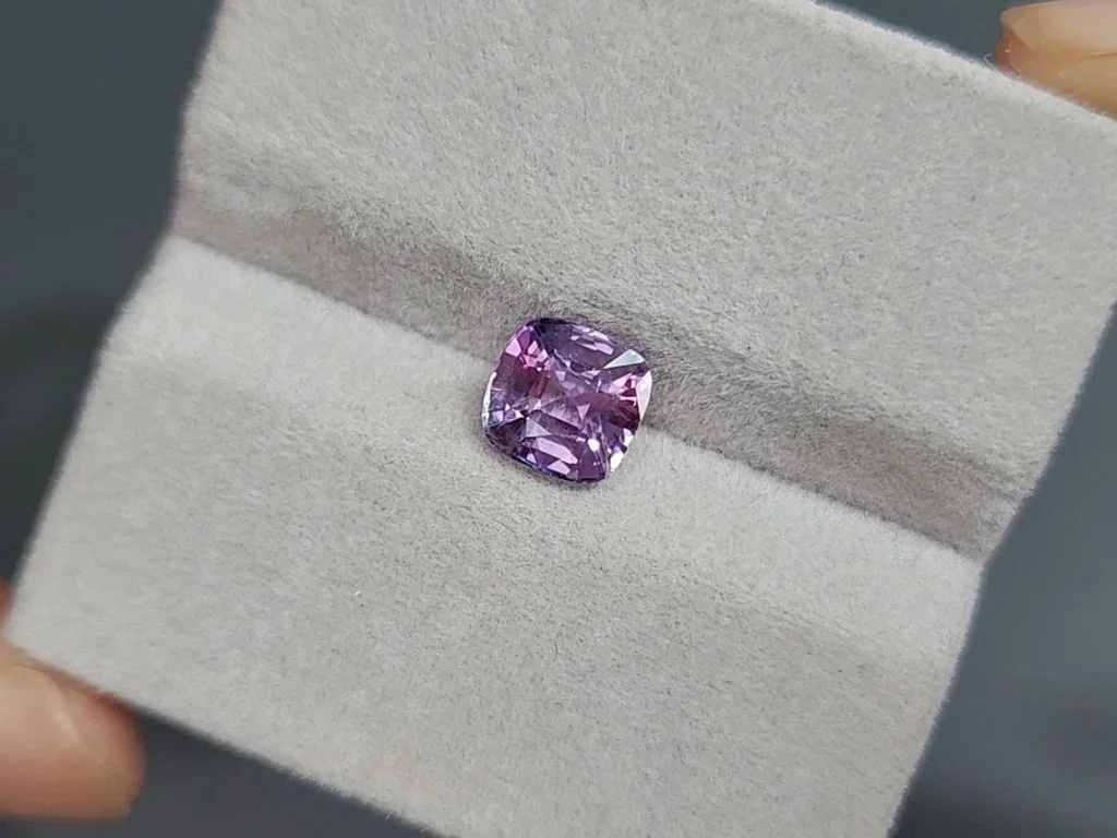 Zafiro rosa de talla cojín de 2,03 carats, Sri Lanka Image №4