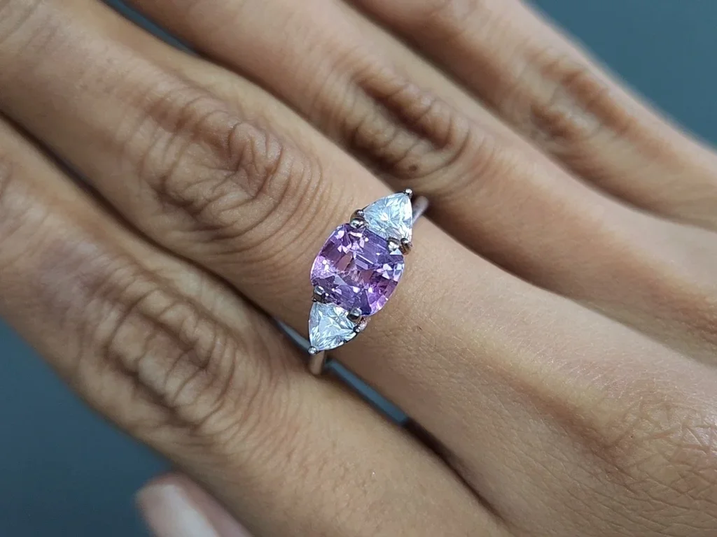 Zafiro rosa de talla cojín de 2,03 carats, Sri Lanka Image №5