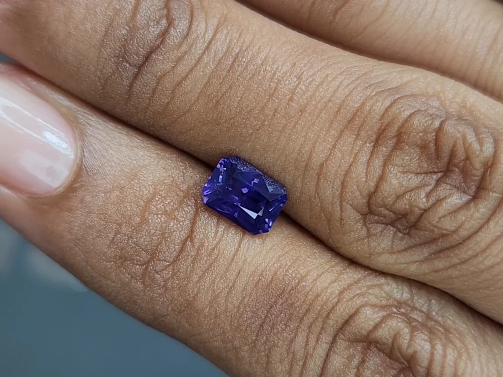 Unheated violet sapphire radiant cut 1.56 carats, Sri Lanka Image №2
