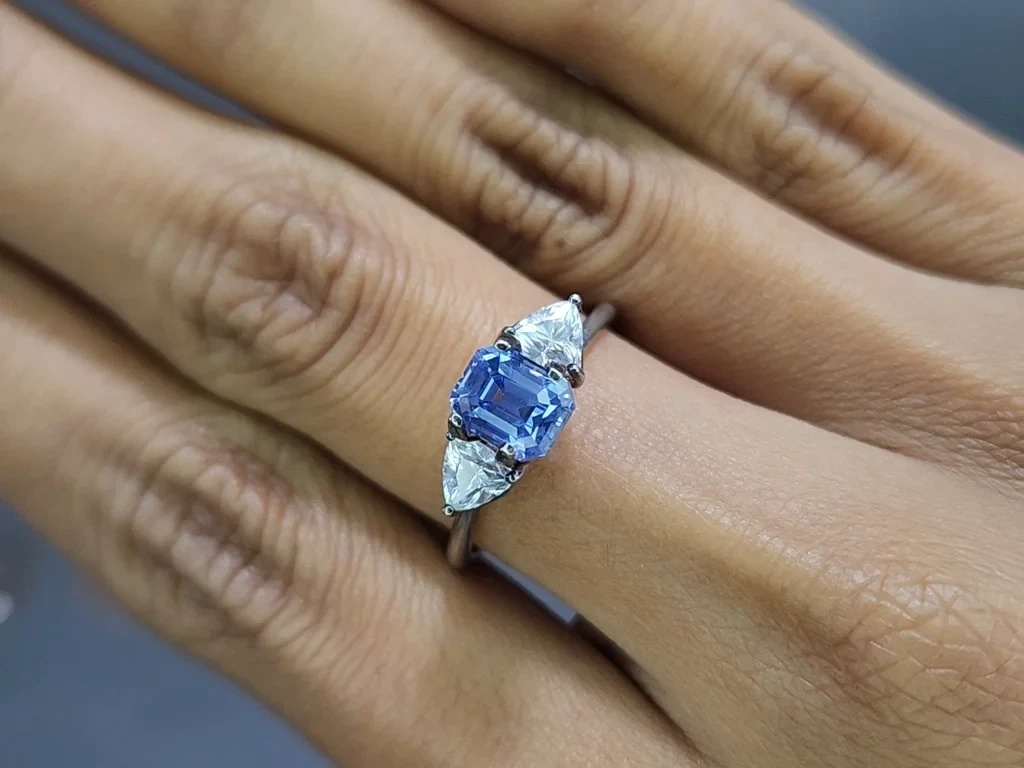 Unheated blue sapphire octagon cut 2.03 carats, Sri Lanka Image №5