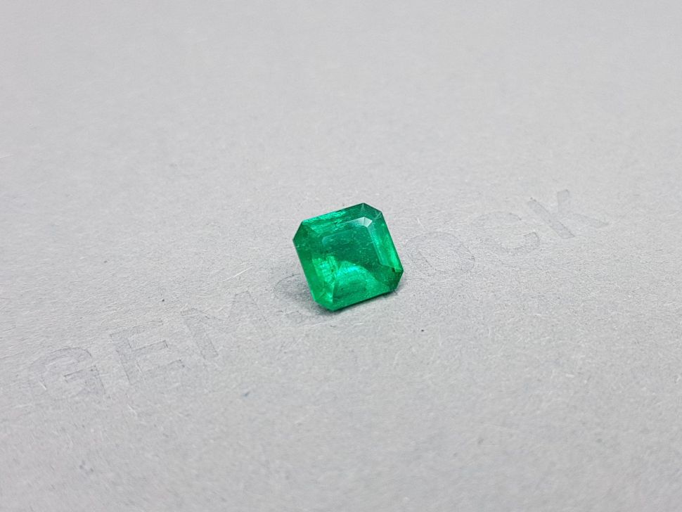 Bright Colombian emerald in Asscher cut 1.85 ct Image №2