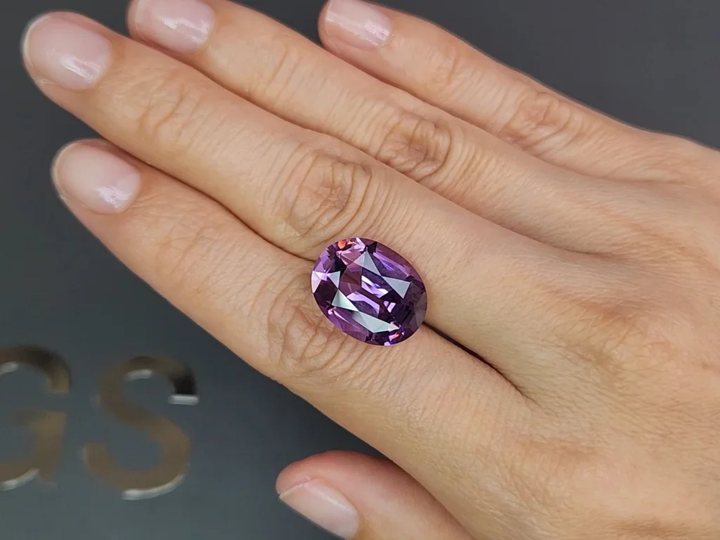 Amatista morada en talla ovalada de alta precisión de 7,0-8,0 quilates, Brasil  Image №2