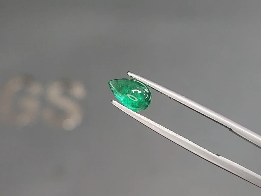 Esmeralda talla cabujón 1,15 quilates, Rusia Image №3