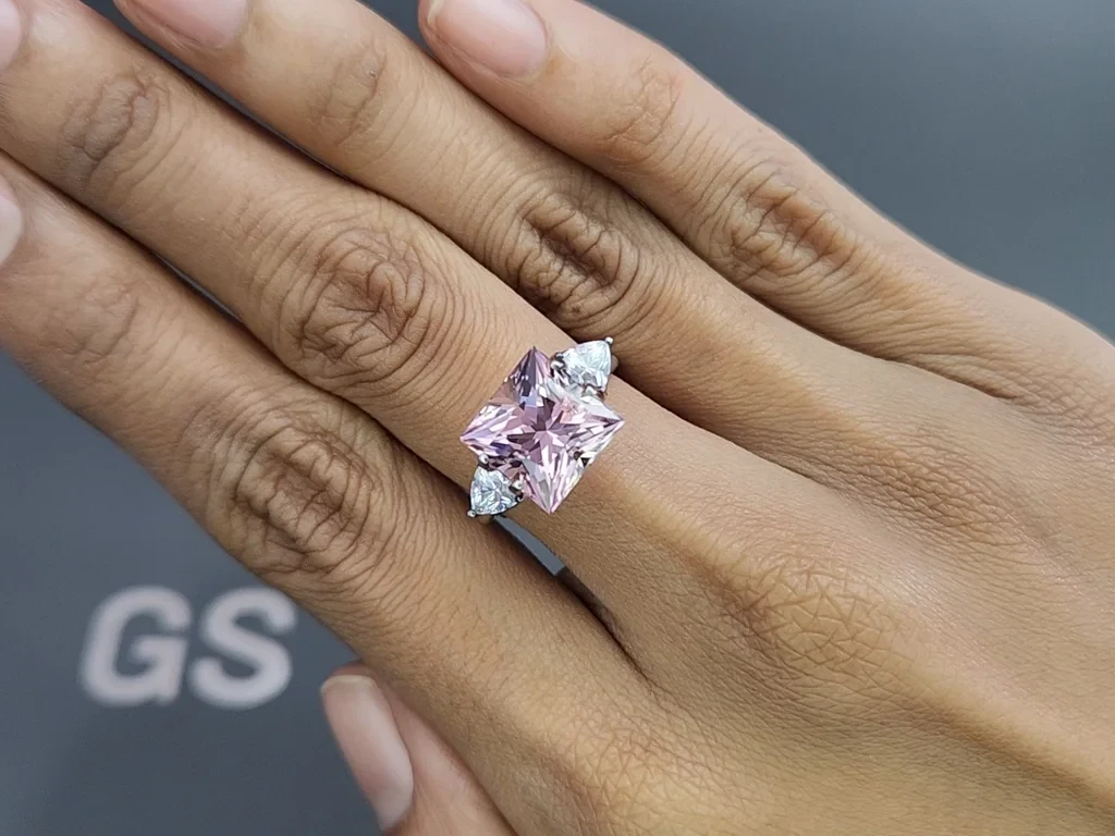 Soft pink tourmaline princess cut  5.50 carats,  Africa Image №5