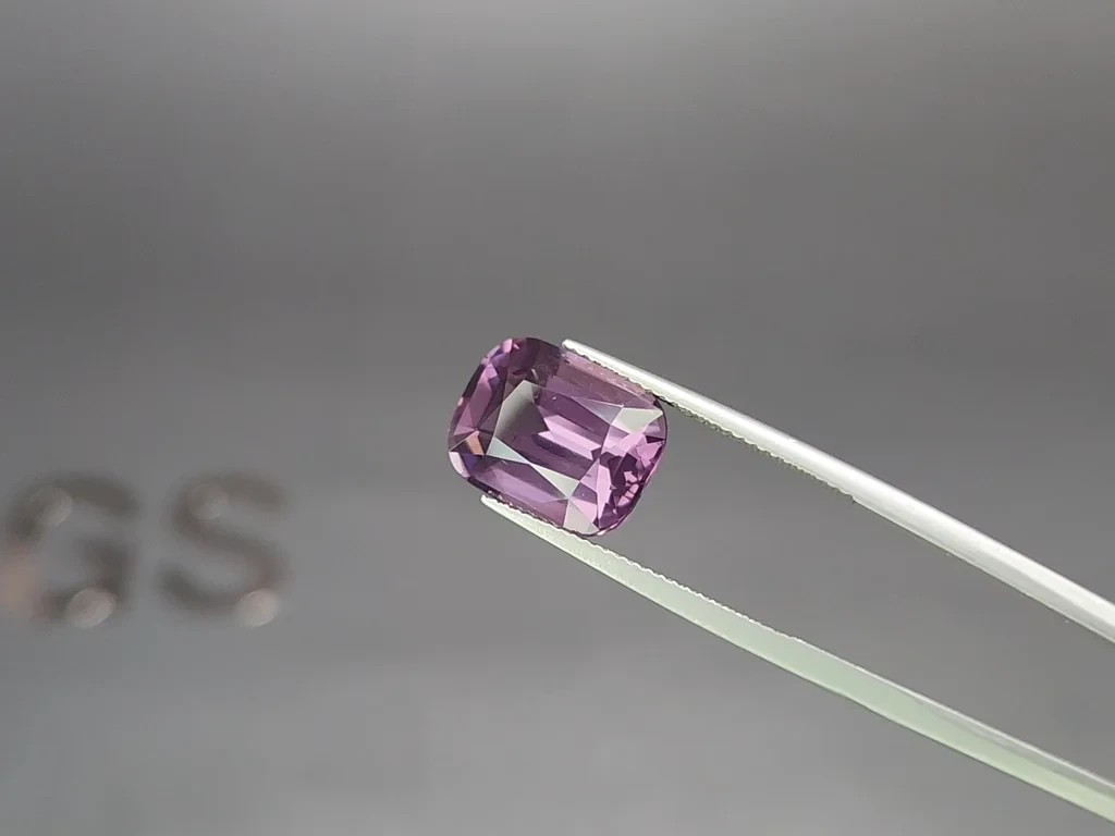 Spinelle violet taille coussin de 8,49 carats, Tanzanie Image №3