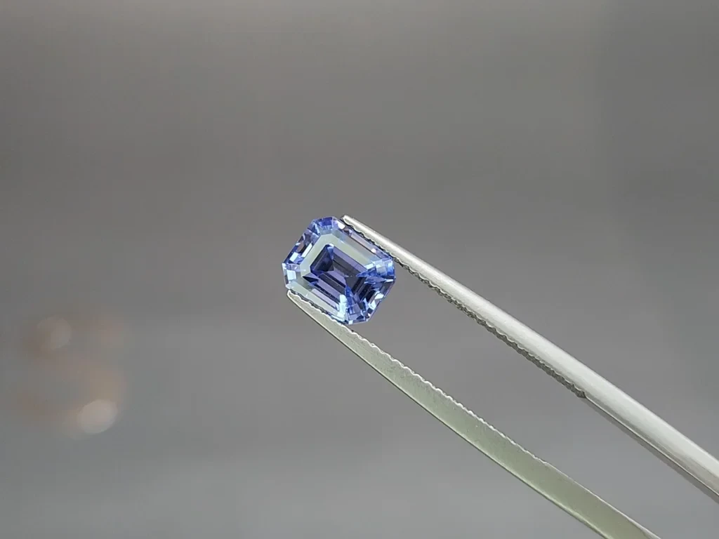 Unheated blue sapphire octagon cut 2.07 carats, Sri Lanka Image №3