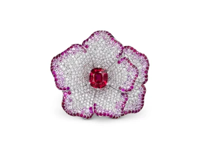Ring with Burmese 3.43 ct red spinel, sapphires, and diamonds set in 900 platinum photo