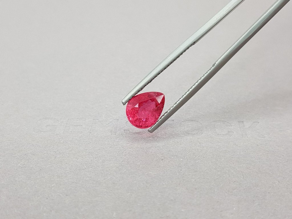 Bright pink pear cut Mahenge spinel 2.46 ct Image №3