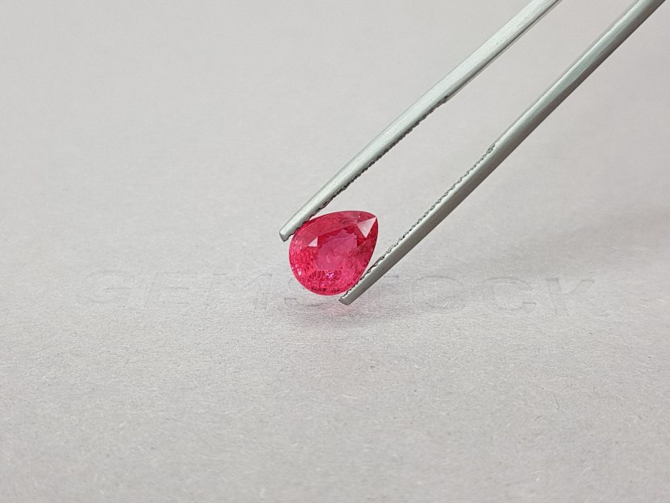 Bright pink pear cut Mahenge spinel 2.46 ct Image №3