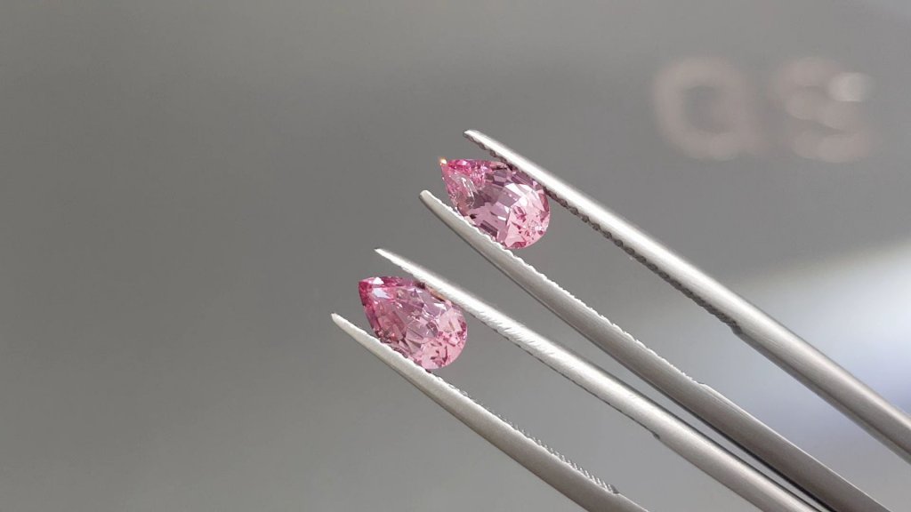 Pair of pink spinels in pear cut 1.78 carats, Tajikistan Image №2