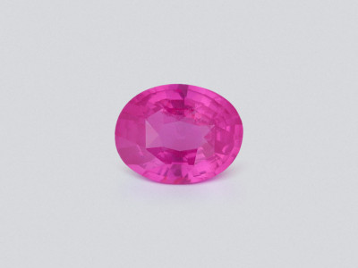 Mahenge spinel oval cut 3.02 carats, Tanzania photo
