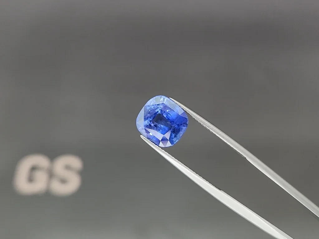 Saphir bleu taille coussin de 6,07 carats, Sri Lanka Image №3