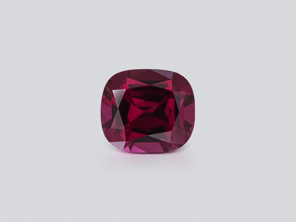 Garnet  rhodolite cushion cut 3.14 carats, Madagascar Image №1