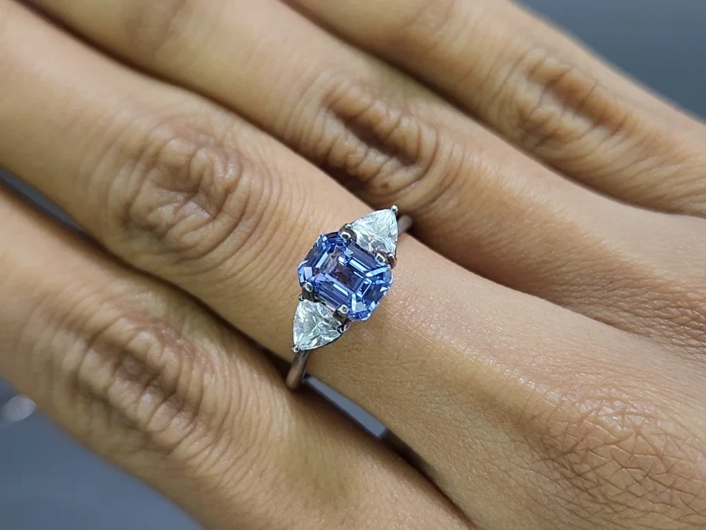 Blauer saphir achteckig geschliffener 2,04 karat, Sri Lanka Image №5