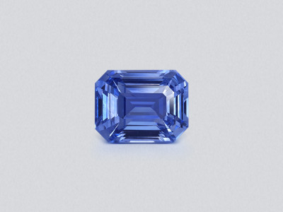 Blue sapphire octagon cut 2.04 carats, Sri Lanka photo