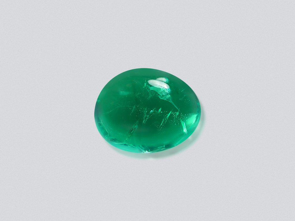 Emerald cabochon cut 1.80 carats, Russia Image №1