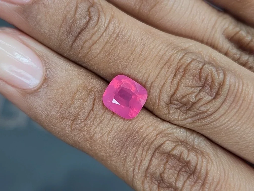 Spinel Mahenge milky cushion cut 3.01 carats, Tanzania Image №2