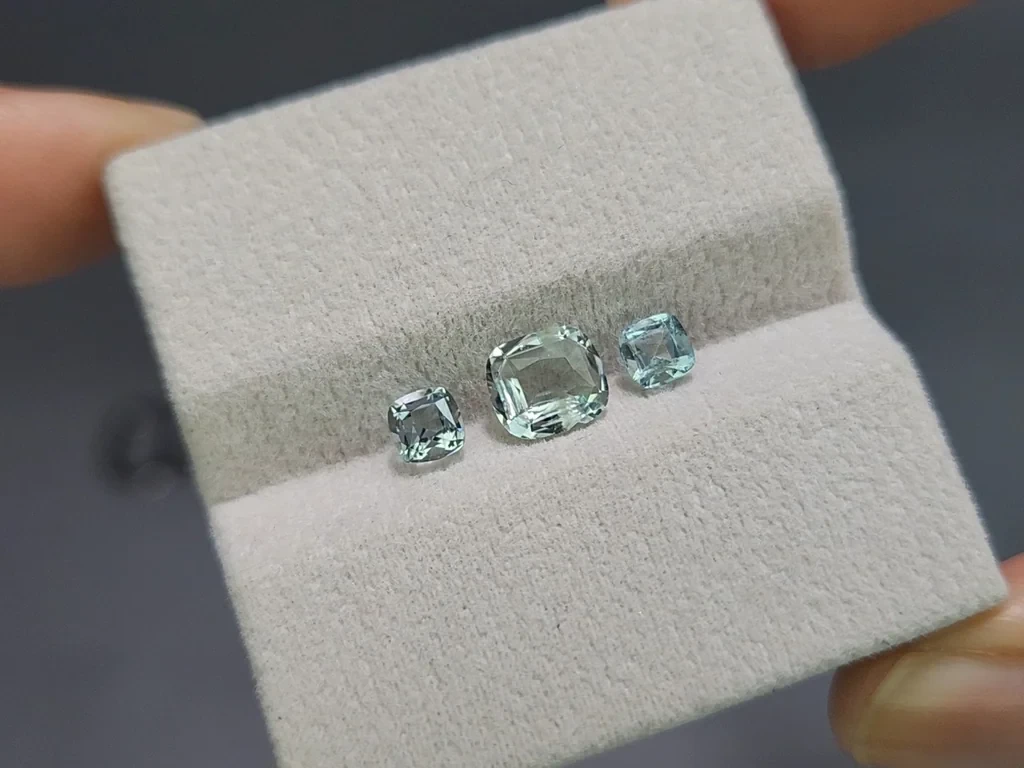 Set aus kissenförmigen aquamarinen 1,65 karat, Madagaskar Image №5