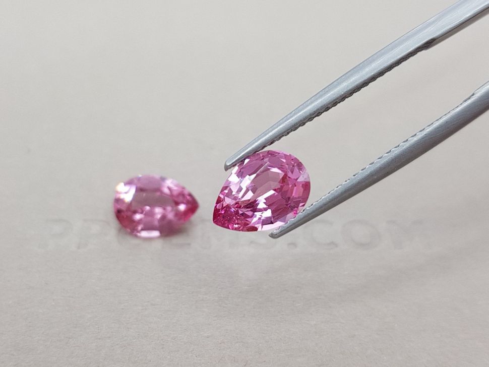 Pair of pale pink spinels, pear cut 3.00 ct, Pamir Image №4