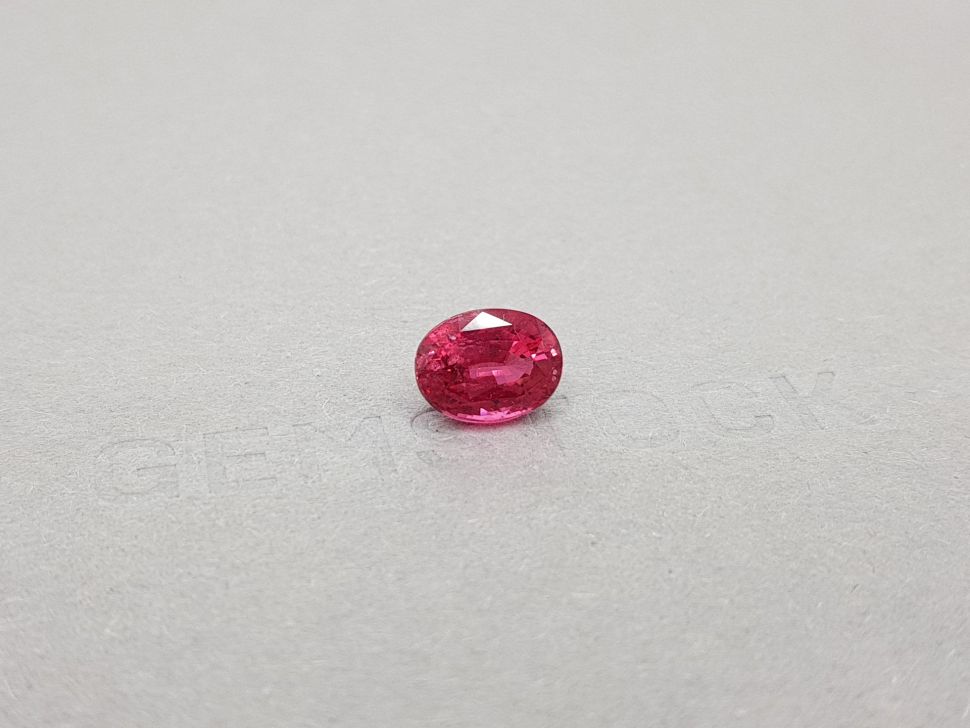 Reddish-pink oval-cut Mahenge spinel 3.39 ct Image №2