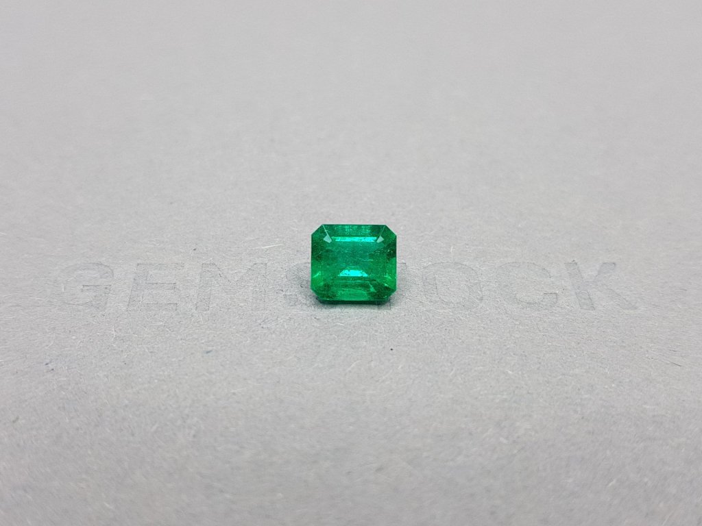 Emerald 1.40 ct, Colombia, Muzo Green Image №1
