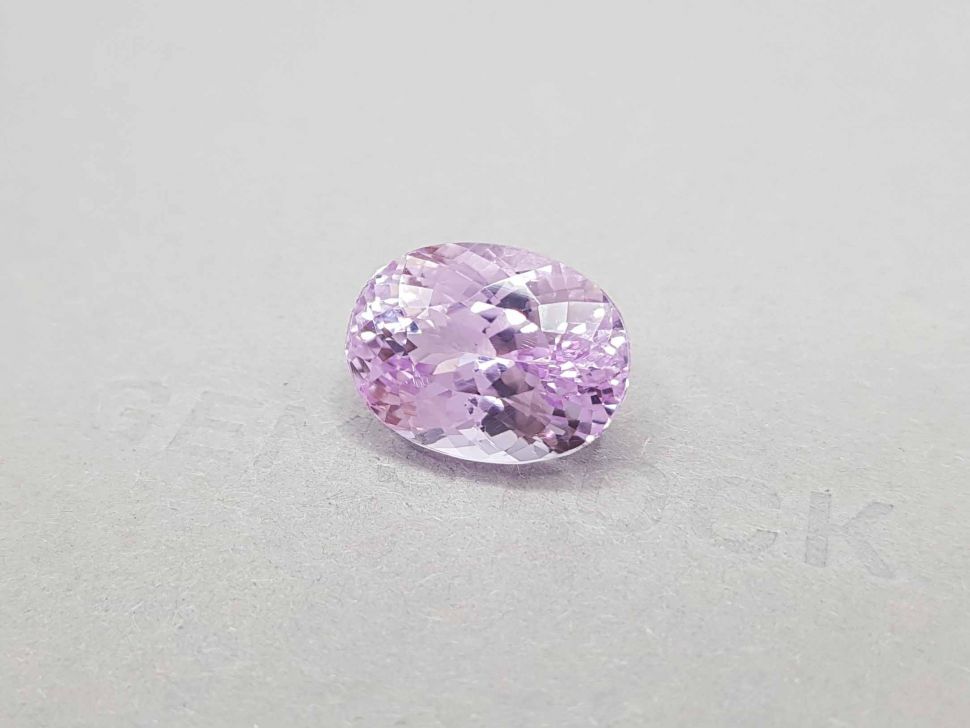 Pink kunzite oval cut 19.68 ct from Afghanistan Image №3