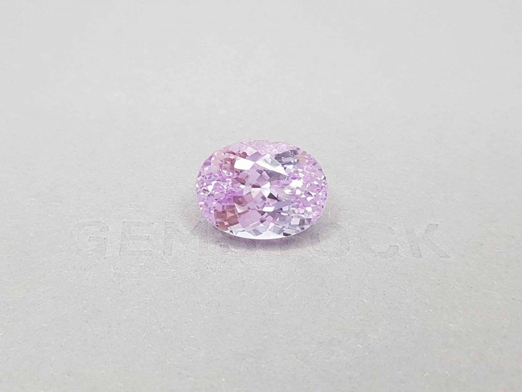 Pink kunzite oval cut 19.68 ct from Afghanistan Image №1